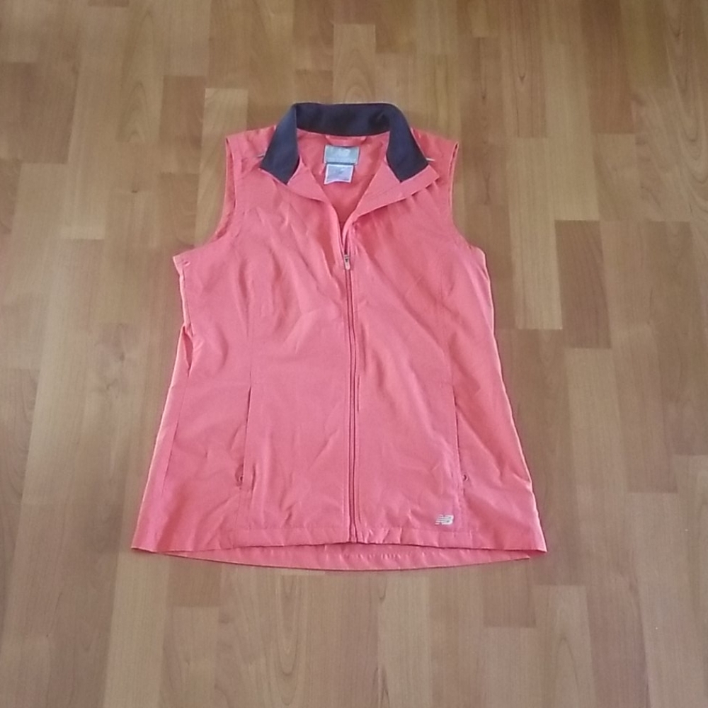 New Balance peach/pink vest